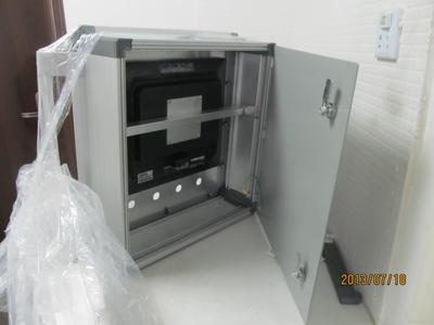 高效生产新选择 悬臂箱、仿威图控制柜与散热风扇的一站式供应