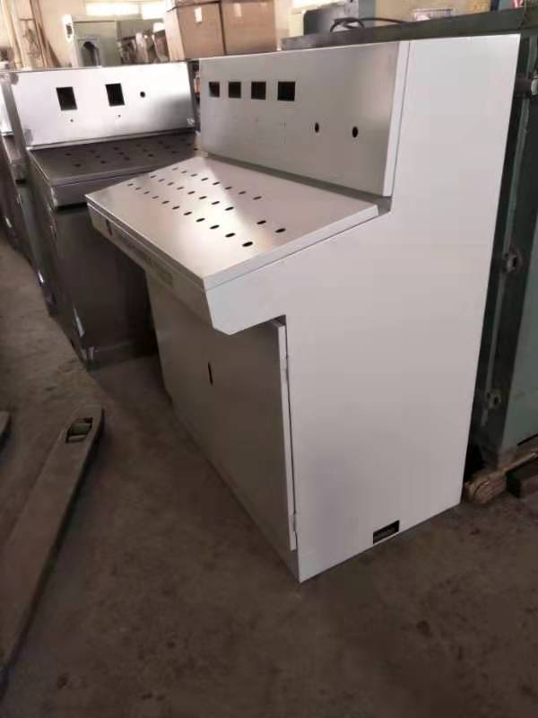 绍兴威图机柜直销全解析 行业须知、操作台选型与多图展示